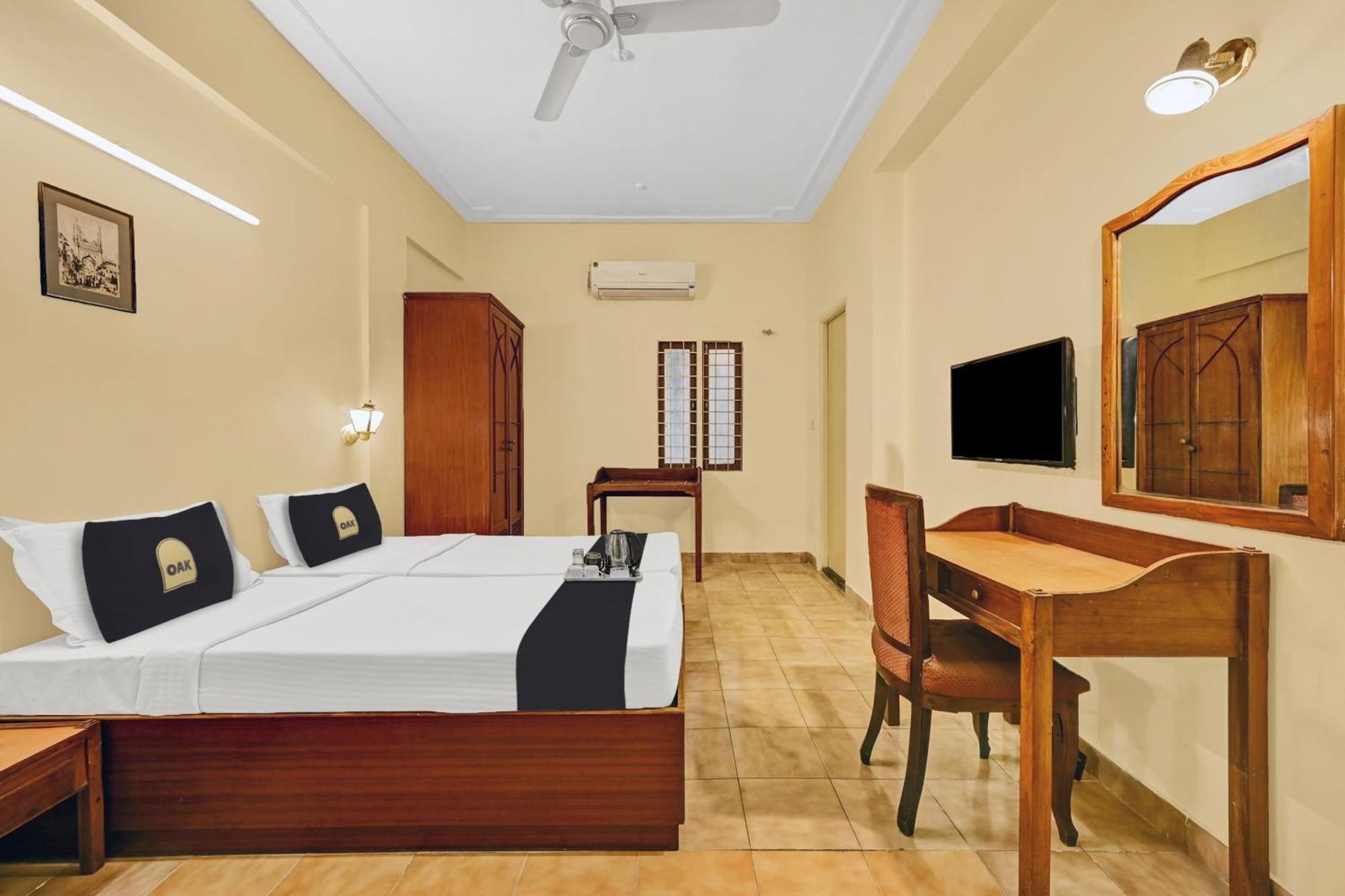 Super Townhouse Oak Hotel Belsons Taj Mahal Secundurabad Dış mekan fotoğraf