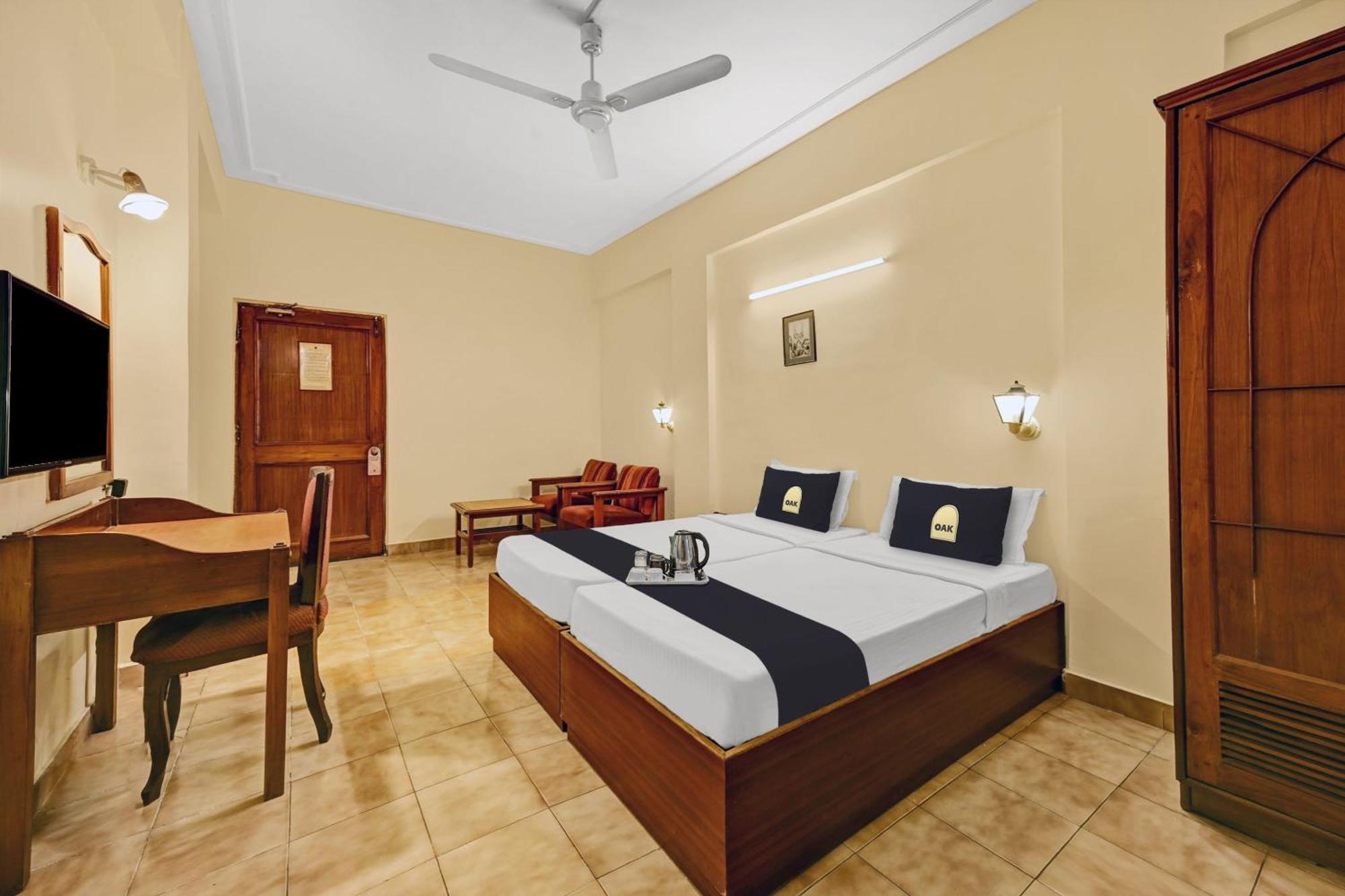 Super Townhouse Oak Hotel Belsons Taj Mahal Secundurabad Dış mekan fotoğraf